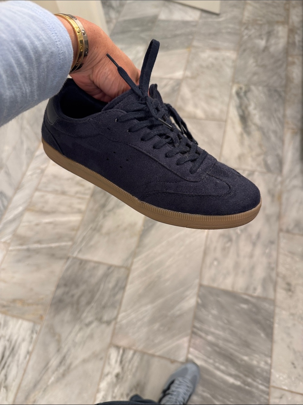 H&M Faux Suede Sneakers 39/8